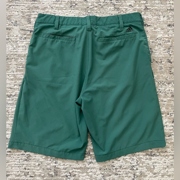 Adidas Ultimate 365 Prime Green Flat Front Golf Shorts Mens 30 Sports - Picture 3 of 9